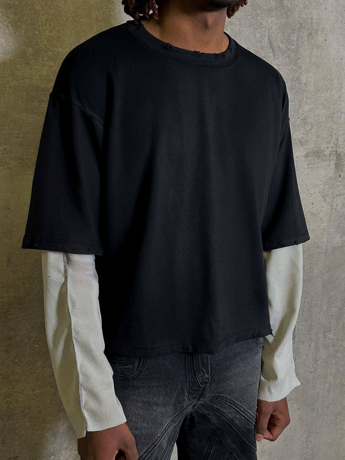 ‘DISTRESSED REVERSE LAYER’ THERMAL TEE BLACK